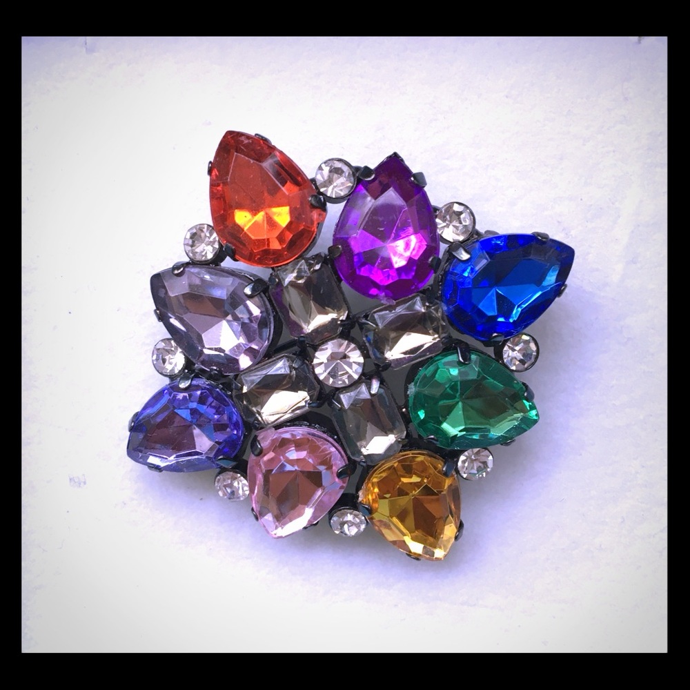 Multicolor Broche